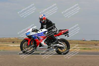 media/Sep-10-2023-Pacific Track Time (Sun) [[44210541ad]]/Group B/1220pm (Wheelie Bump)/